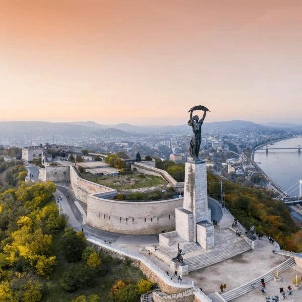 Liberty Bridge Zenta Daire Budapeşte Dış mekan fotoğraf